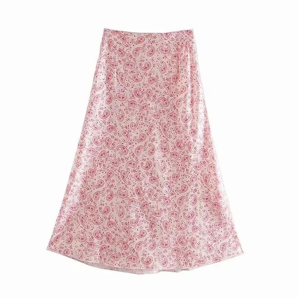 ladies paisley printed thin satin skirt fashion casual mid-length women loose street skirts, Black
ladies paisley printed thin satin skirt fashion casual mid-length women loose street skirts, Black