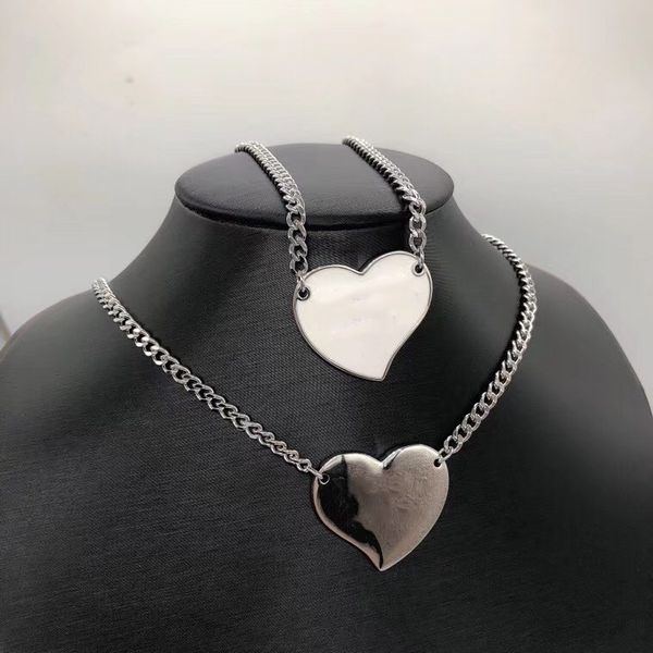 2021 european and american love letter pendant necklace female personality fashion clavicle chain fast delivery, Silver
2021 european and american love letter pendant necklace female personality fashion clavicle chain fast delivery, Silver