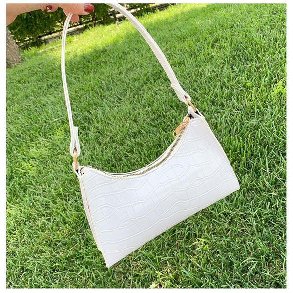 evening bags ladies pu crocodile pattern baguette bag zipper shoulder all-match solid color underarm mobile phone coin purse
evening bags ladies pu crocodile pattern baguette bag zipper shoulder all-match solid color underarm mobile phone coin purse