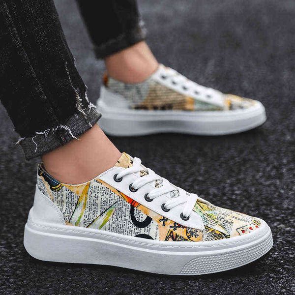 men's shoes versatile board men's couple printed casual korean fashion student graffiti large and wo, Black;white
men's shoes versatile board men's couple printed casual korean fashion student graffiti large and wo, Black;white