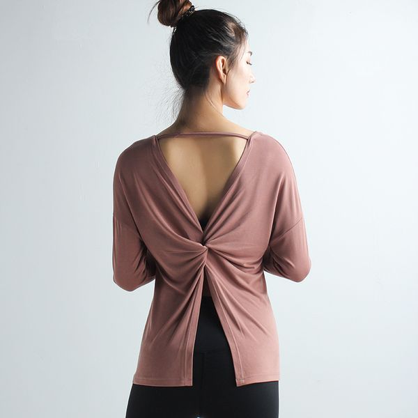 solid yogawear messenger color bags split back autumn yoga long sleeve quick drying sports running women's fitness suit, Gray
solid yogawear messenger color bags split back autumn yoga long sleeve quick drying sports running women's fitness suit, Gray