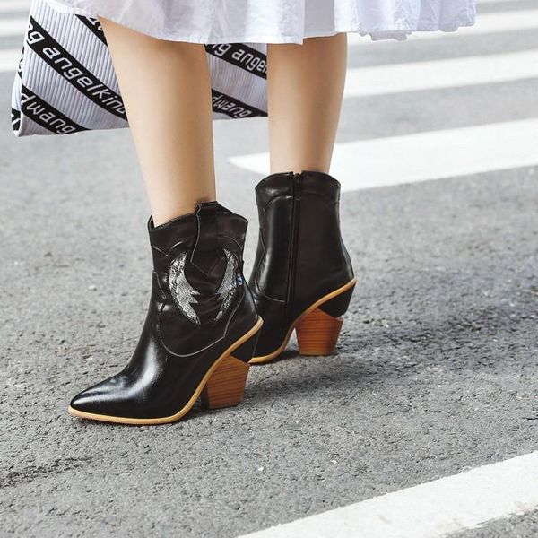 boots yellow women's crocodile high heel leather thick pointed medium large 44 45 46, Black
boots yellow women's crocodile high heel leather thick pointed medium large 44 45 46, Black