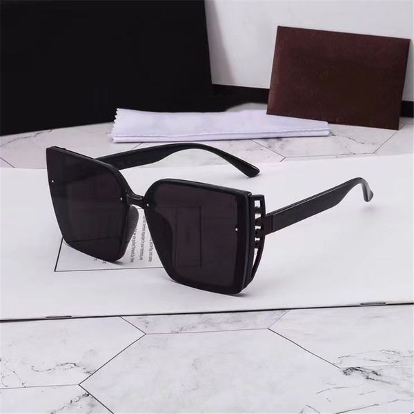 sunglasses brand design polarized sunglasses men women pilot sunglass luxury uv400 eyewear sun glasses driver metal frame polaroid glass len, White;black
sunglasses brand design polarized sunglasses men women pilot sunglass luxury uv400 eyewear sun glasses driver metal frame polaroid glass len, White;black