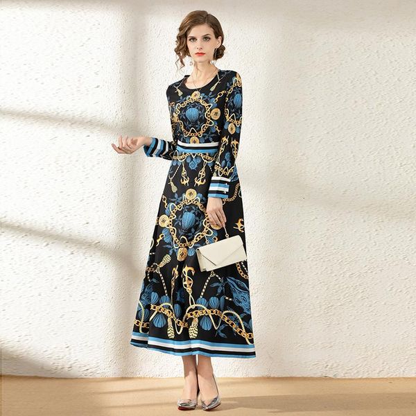 casual dresses fashion designer runway dress 2021 autumn women's full sleeve o-neck elegant vintage abstract print long robe femme, Black;gray
casual dresses fashion designer runway dress 2021 autumn women's full sleeve o-neck elegant vintage abstract print long robe femme, Black;gray