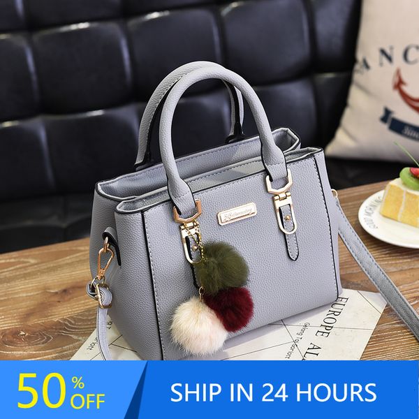 women handbag large capacity pu leather ladies shoulder messenger with hairball travel bag drop 20#
women handbag large capacity pu leather ladies shoulder messenger with hairball travel bag drop 20#