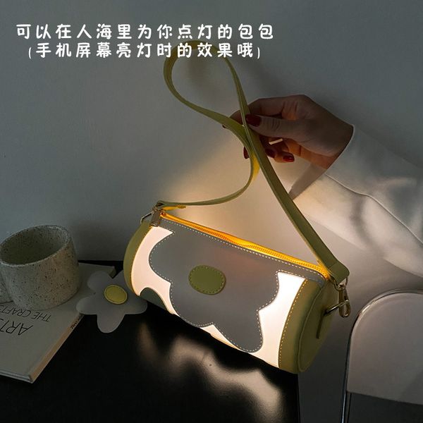 summer jelly pillow shoulder bag 2021 new red fashion hollow female texture net trendy messenger ajlwt
summer jelly pillow shoulder bag 2021 new red fashion hollow female texture net trendy messenger ajlwt