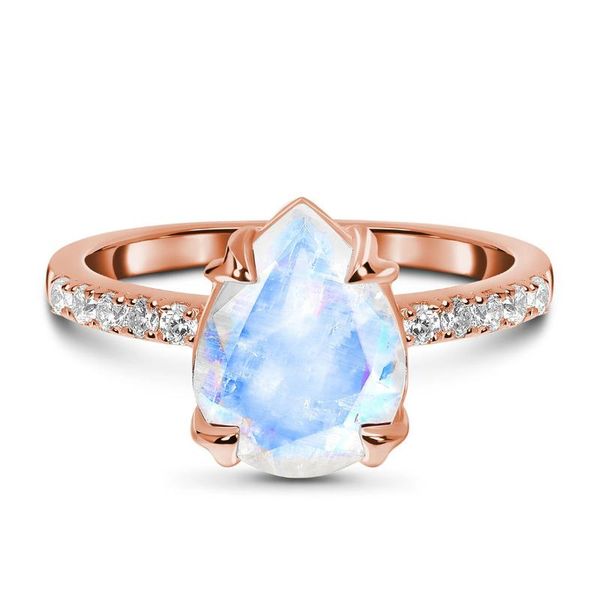 cluster rings rose gold color 925 silver jewelry pear 5x7mm natural moonstone ring engagement wedding for women gift, Golden;silver
cluster rings rose gold color 925 silver jewelry pear 5x7mm natural moonstone ring engagement wedding for women gift, Golden;silver