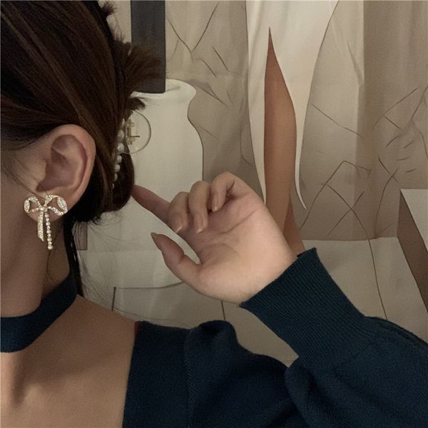 special offer 70% off 925 silver needle korean new sweet lovely fashion gold butterfly flash diamond earrings bridal dress
special offer 70% off 925 silver needle korean new sweet lovely fashion gold butterfly flash diamond earrings bridal dress