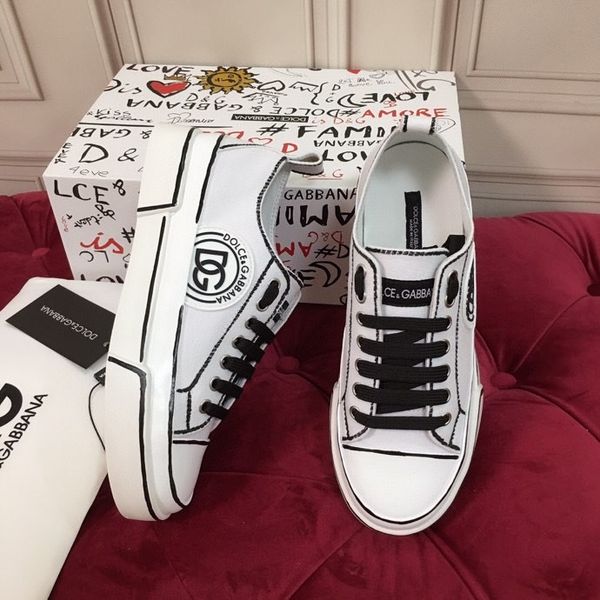 2021 casual shoes sneakers designer men women shoe leisure lace-up white black screener webbing quality, Black;red
2021 casual shoes sneakers designer men women shoe leisure lace-up white black screener webbing quality, Black;red