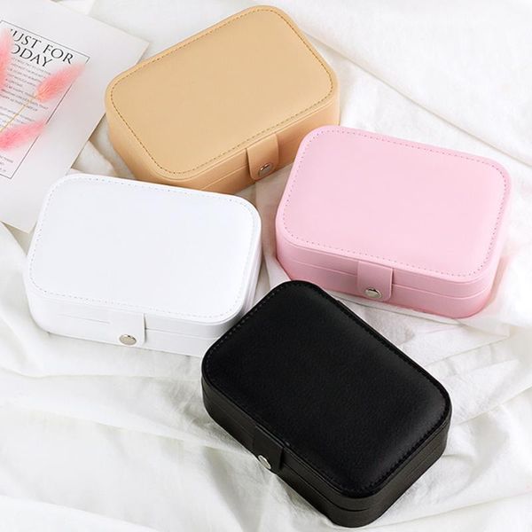 universal jewelry organizer display travel case boxes portable box button leather storage zipper jewelers cosmetic bags & cases
universal jewelry organizer display travel case boxes portable box button leather storage zipper jewelers cosmetic bags & cases