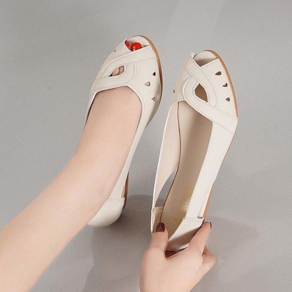sandals 2021 women's flat summer soft artificial leather mother fish mouth shoes non-slip bottom comfortable, Black
sandals 2021 women's flat summer soft artificial leather mother fish mouth shoes non-slip bottom comfortable, Black