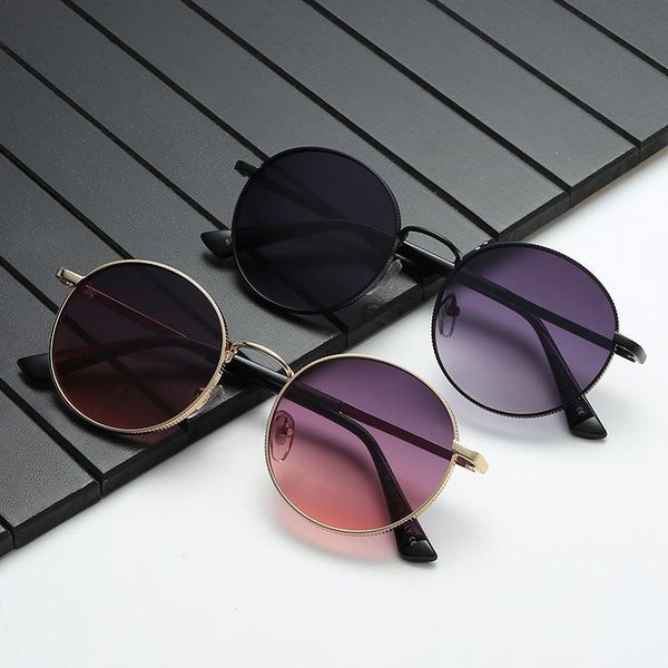 sunglasses sun glasses for women men vintage uv400 outdoor travel brand designer male eyewear gift dropping vip 5006, White;black
sunglasses sun glasses for women men vintage uv400 outdoor travel brand designer male eyewear gift dropping vip 5006, White;black