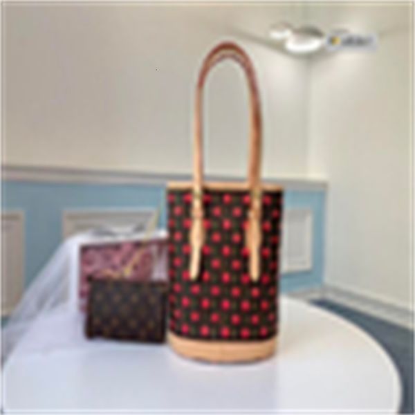 shoulder bag iconic brand body cherry bucket designer women handbags luxury bags handles bmug bags totes cross m42238 temperament bag clutch, Red;black
shoulder bag iconic brand body cherry bucket designer women handbags luxury bags handles bmug bags totes cross m42238 temperament bag clutch, Red;black