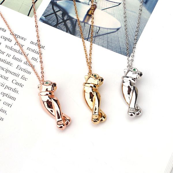 european and american fashion naked leopard necklace women's creative micro inlaid green zircon animal bracelet set 18k cold, Silver
european and american fashion naked leopard necklace women's creative micro inlaid green zircon animal bracelet set 18k cold, Silver
