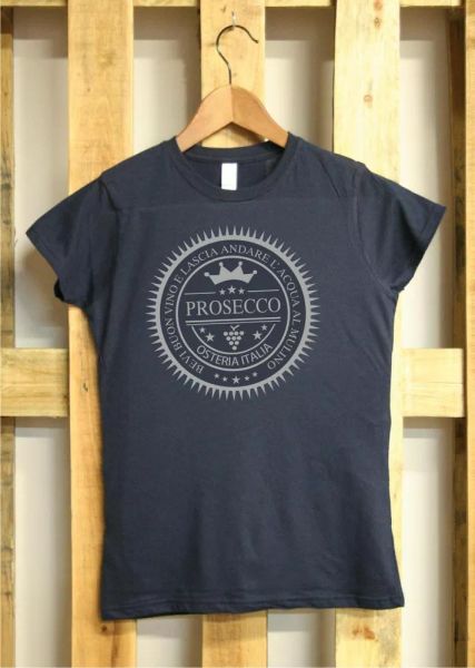 prosecco knitted j342 drink good wine and let go water to the mill t-shirt, White;black
prosecco knitted j342 drink good wine and let go water to the mill t-shirt, White;black