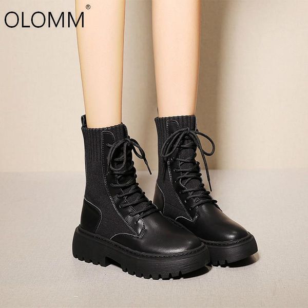 autumn and winter leather boots snow shoes flat flying woven women's high to help england, Black
autumn and winter leather boots snow shoes flat flying woven women's high to help england, Black