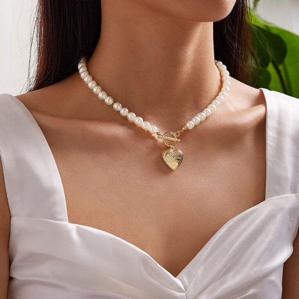 chokers heart shape pendant full pearls choker short necklaces for women girls fashion jewelry classic fashionable pendants, Golden;silver
chokers heart shape pendant full pearls choker short necklaces for women girls fashion jewelry classic fashionable pendants, Golden;silver