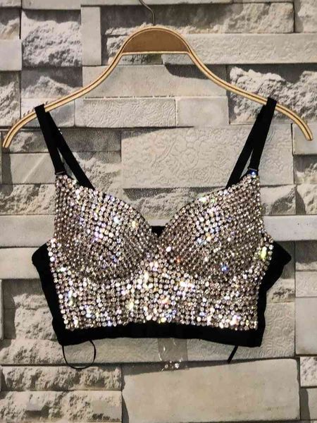 bras sets fashion women diamond short crop pure color vest ladies dance club camis sliver underwire corset and bustiers, Red;black
bras sets fashion women diamond short crop pure color vest ladies dance club camis sliver underwire corset and bustiers, Red;black