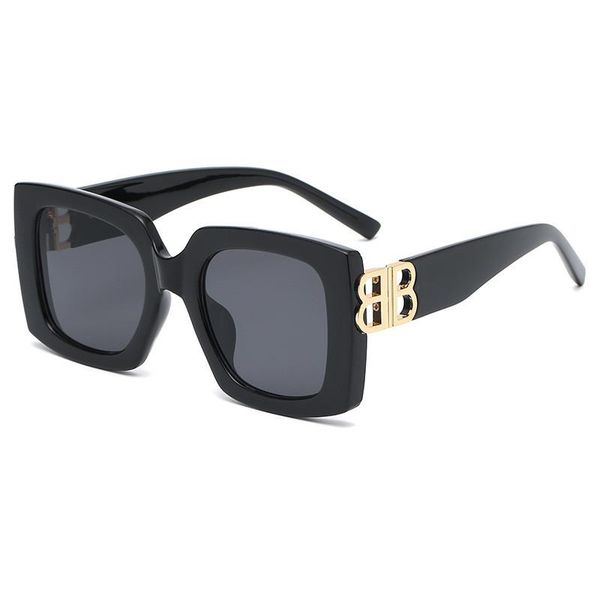 sunglasses style classic retro women oversize square men frame hollow out sun glasses ladies lens oculos uv400, White;black
sunglasses style classic retro women oversize square men frame hollow out sun glasses ladies lens oculos uv400, White;black