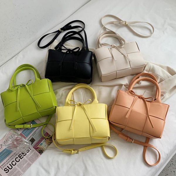evening bags fashion female pu leather weave shoulder bag solid color drawstring woven crossbody purse ladies trendy luxury handbag1
evening bags fashion female pu leather weave shoulder bag solid color drawstring woven crossbody purse ladies trendy luxury handbag1