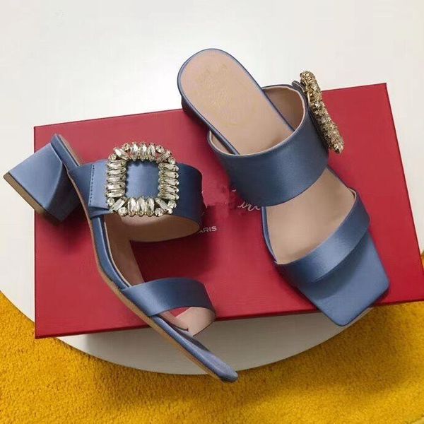slippers women summer 2021 luxury cryastal sandals chunky horseshoe heel outdoor slids silk party dress shoes woman, Black
slippers women summer 2021 luxury cryastal sandals chunky horseshoe heel outdoor slids silk party dress shoes woman, Black