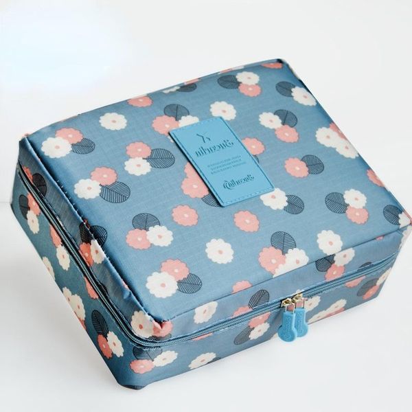 storage bags outdoor girl makeup bag women cosmetic portable travel toiletries organizer waterproof female make up cases wash
storage bags outdoor girl makeup bag women cosmetic portable travel toiletries organizer waterproof female make up cases wash