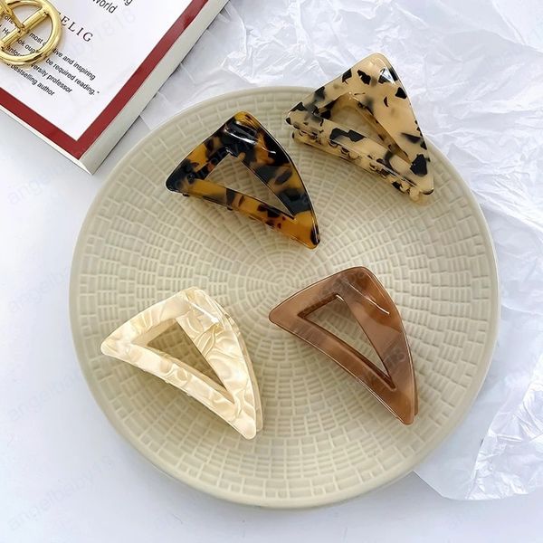 leopard print mini hair claw clip barrettes sweet hairpin barrette women girls hair accessories, Slivery;white
leopard print mini hair claw clip barrettes sweet hairpin barrette women girls hair accessories, Slivery;white