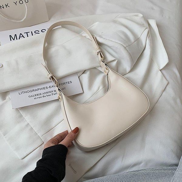 evening bags 2021 summer luxury trend shoulder handbags and purses fashional half-moon small simple pu leather underarm bag for wome
evening bags 2021 summer luxury trend shoulder handbags and purses fashional half-moon small simple pu leather underarm bag for wome