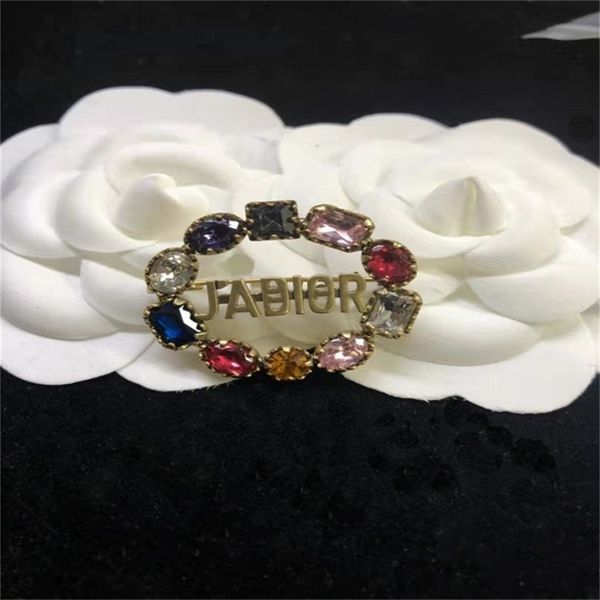 85% off factory clearance color diamond personalized inlaid wreath high-grade atmospheric brooch anti light buckle cardigan collar pin tide, Gray
85% off factory clearance color diamond personalized inlaid wreath high-grade atmospheric brooch anti light buckle cardigan collar pin tide, Gray