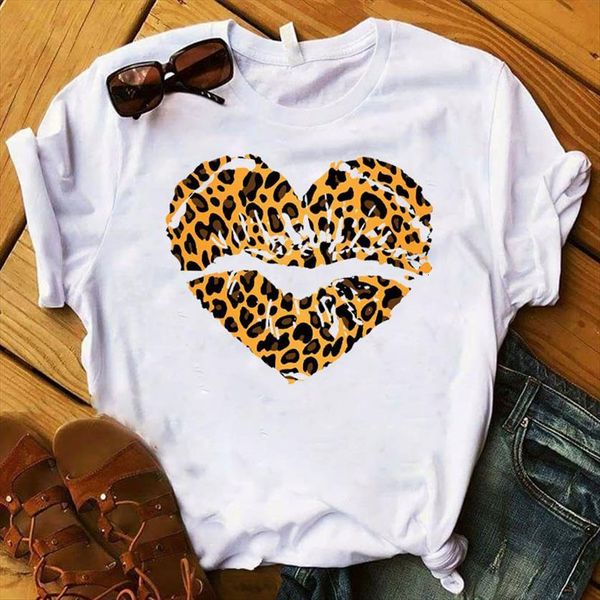 lip heart leopard print women short sleeve loose tee female clothes graphic, White 
lip heart leopard print women short sleeve loose tee female clothes graphic, White