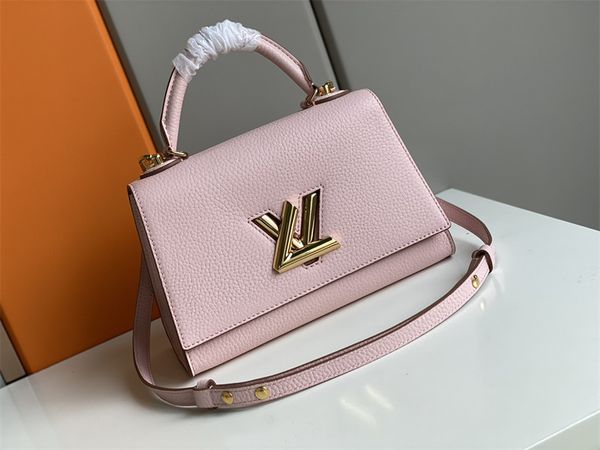 women luxurys designers bags 2021 one-shoulder handbags shoulder cross-body carry-on woven leather straps ccccc hardware logo iconic diamond
women luxurys designers bags 2021 one-shoulder handbags shoulder cross-body carry-on woven leather straps ccccc hardware logo iconic diamond