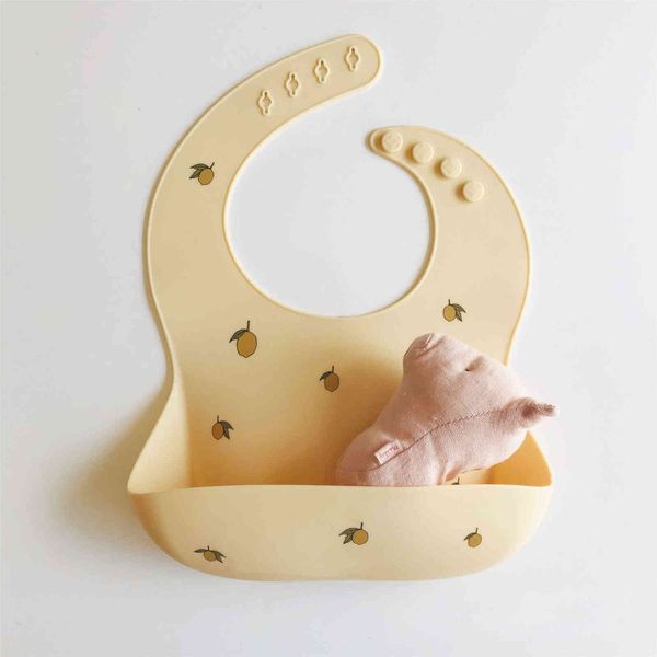 baby silicone bibs waterproof bib flexible saliva towel lemon cherry children born toddle boys girls feeding cloth scarf 211117
baby silicone bibs waterproof bib flexible saliva towel lemon cherry children born toddle boys girls feeding cloth scarf 211117