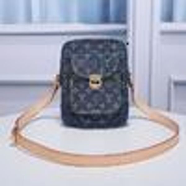 libobo6_1 bo1o m44468 backpacks handbags iconic handles shoulder bags totes cross body bag clutches evening oxidized leather business, Red;black
libobo6_1 bo1o m44468 backpacks handbags iconic handles shoulder bags totes cross body bag clutches evening oxidized leather business, Red;black