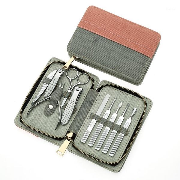quality assurance stainless steel professional nail clipper pedicure set with scissor tweezer pu cover manicure tools1
quality assurance stainless steel professional nail clipper pedicure set with scissor tweezer pu cover manicure tools1
