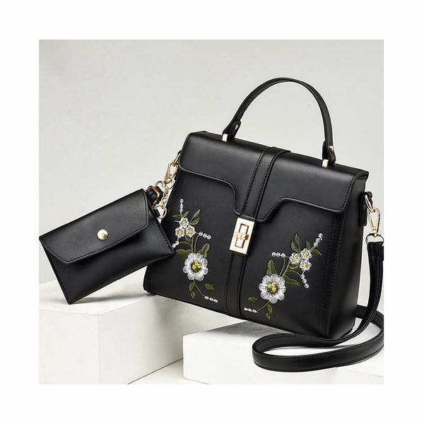 cross body yl351 wholesale embroidery design pu leather hand bag women unique handbags 2021
cross body yl351 wholesale embroidery design pu leather hand bag women unique handbags 2021