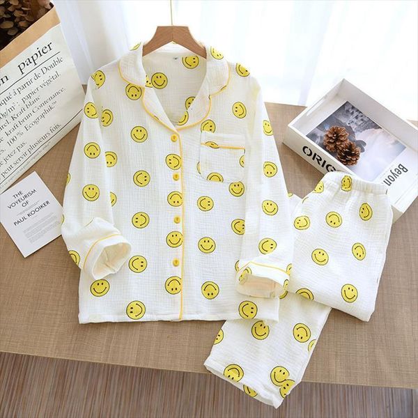 spring autumn cotton crepe pajamas women sleepwear thin loose cartoon smiling face lapel long sleeve home suit, Black;red
spring autumn cotton crepe pajamas women sleepwear thin loose cartoon smiling face lapel long sleeve home suit, Black;red