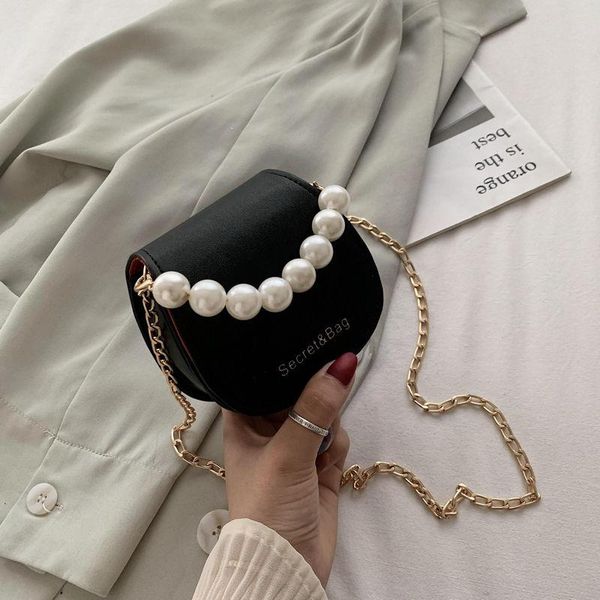 evening bags 2021 spring and summer korean version of the wild pearl messenger bag shoulder chain saddle mini
evening bags 2021 spring and summer korean version of the wild pearl messenger bag shoulder chain saddle mini