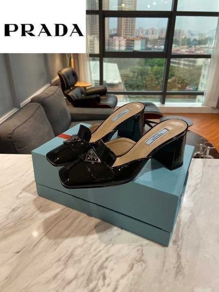 shoes designer luxury brand women high heels dress sandals slippers mules slides pumps loafers ballerinas sneakers vem9, Black;white
shoes designer luxury brand women high heels dress sandals slippers mules slides pumps loafers ballerinas sneakers vem9, Black;white