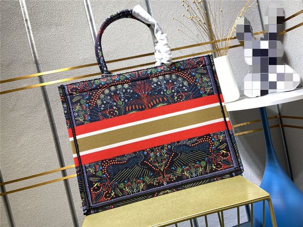 handbag branded crossbody mini luxurys bags designer tote bag shoulder_bag fashion exclusive custom painting style large capacity
handbag branded crossbody mini luxurys bags designer tote bag shoulder_bag fashion exclusive custom painting style large capacity