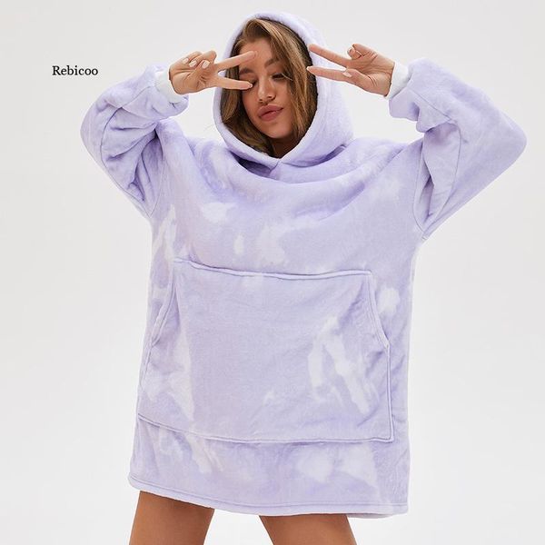women's sleepwear winter tv blanket oversized hoodie fleece with sleeves sweatshirts plaid men women damska sudadera mujer, Black;red
women's sleepwear winter tv blanket oversized hoodie fleece with sleeves sweatshirts plaid men women damska sudadera mujer, Black;red