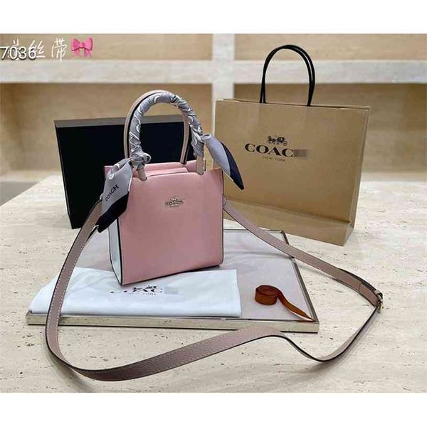 2021 summer 2021 mini cally mini bag music one shoulder messenger bag luxuryss designerss yw
2021 summer 2021 mini cally mini bag music one shoulder messenger bag luxuryss designerss yw