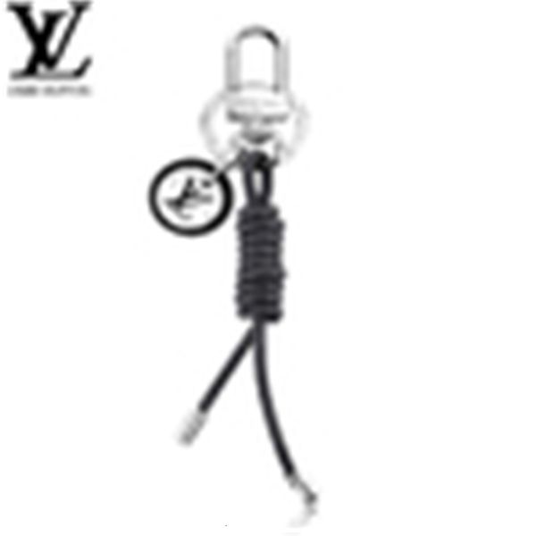 brand designer luxury belt leather rope m67224 fashion accessories keychains bag holder tapage charm key holders, Silver
brand designer luxury belt leather rope m67224 fashion accessories keychains bag holder tapage charm key holders, Silver