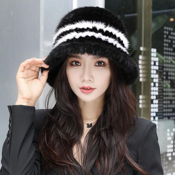wide brim hats mink hat female winter 2021 korean version of the tide fisherman fashion wild warm ear protection fur, Blue;gray
wide brim hats mink hat female winter 2021 korean version of the tide fisherman fashion wild warm ear protection fur, Blue;gray