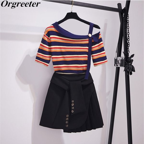 slash neck off-shoulder knited 2 piece set women one button colored stripes thin sweater + cross straps pleated skirts sets 210525, White
slash neck off-shoulder knited 2 piece set women one button colored stripes thin sweater + cross straps pleated skirts sets 210525, White