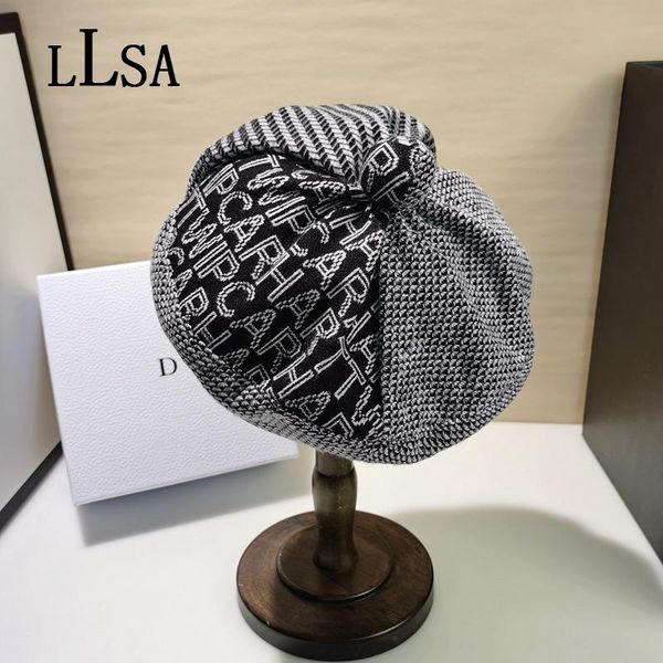 beanies houndstooth cloud beret korea letter embroidery splicing high-end vintage cap for artist designer luxury pumpkin hat fashion
beanies houndstooth cloud beret korea letter embroidery splicing high-end vintage cap for artist designer luxury pumpkin hat fashion