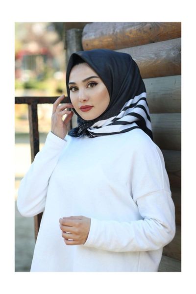 ethnic clothing women's black digital printed twill scarf women 2021 fashion hijab, Red
ethnic clothing women's black digital printed twill scarf women 2021 fashion hijab, Red