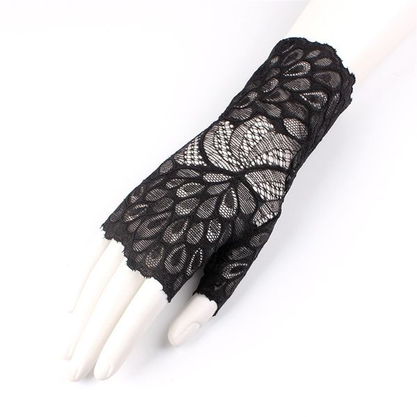 fashion summer female half finger sunscreen short lace glove driving rose flower pattern fingerless sun c13 211214, Blue;gray
fashion summer female half finger sunscreen short lace glove driving rose flower pattern fingerless sun c13 211214, Blue;gray