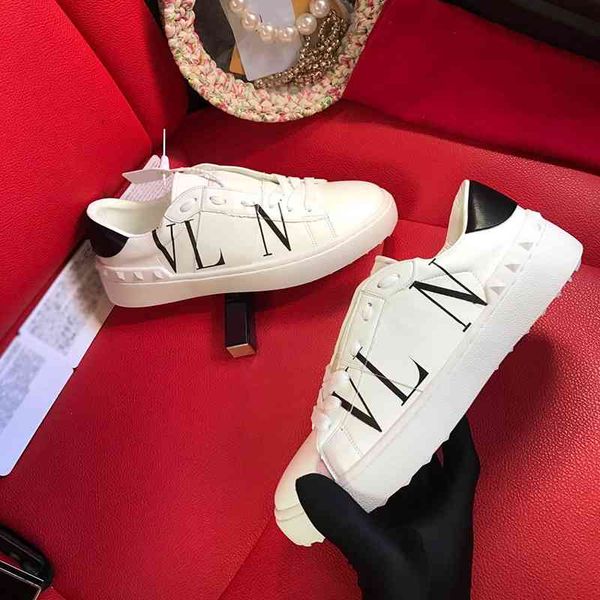 dress shoes fall mark female flat shoes retro platform of the bolt prisoner white casual leather rivets women's gyff, Black
dress shoes fall mark female flat shoes retro platform of the bolt prisoner white casual leather rivets women's gyff, Black