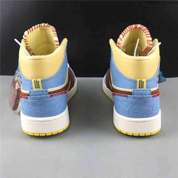 1 mid se fearless maison chateau rouge pale vanilla cinnamon blue yellow men basketball shoes sports cu2803-200{category}
1 mid se fearless maison chateau rouge pale vanilla cinnamon blue yellow men basketball shoes sports cu2803-200{category}