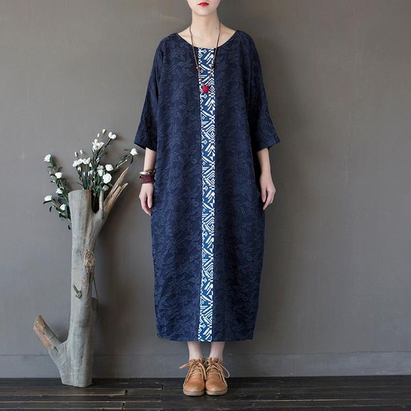 casual dresses navy blue cotton embroidery vintage autumn dress women plus size loose causal long brand vestidos robe longue femme a171, Black;gray
casual dresses navy blue cotton embroidery vintage autumn dress women plus size loose causal long brand vestidos robe longue femme a171, Black;gray